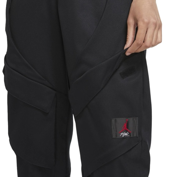 Jordan Women’s Black Essentials Utility Pants | Large | - Picture 4 of 6